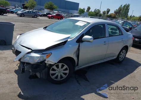 2010 Toyota Corolla Le z USA, uszkodzony, nr VIN 1NXBU4EE3AZ185661